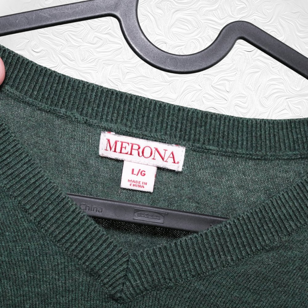 Merona - V-Neck Large Green Wool Sweater - Picture 3 of 3